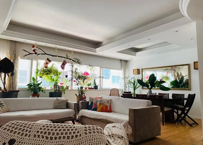 Spacious 160 M2 Apartment In The South Zone Of Rio!
